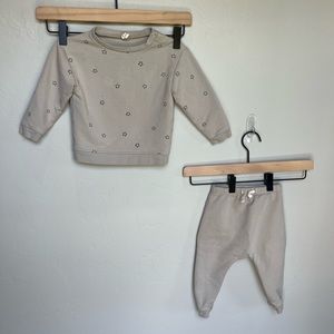 Quincy Mae 12-18 mo Organic Fleece Sweatshirt, Ash Stars
